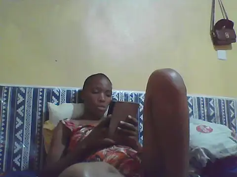 Snapshot of Smillie_prety chatting on 03.22.26 Smillie prety online show from 03.22.26