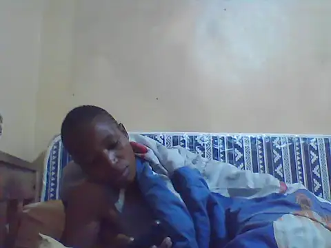 Snapshot of Smillie_prety chatting on 03.25.26 Smillie prety online show from 03.25.26