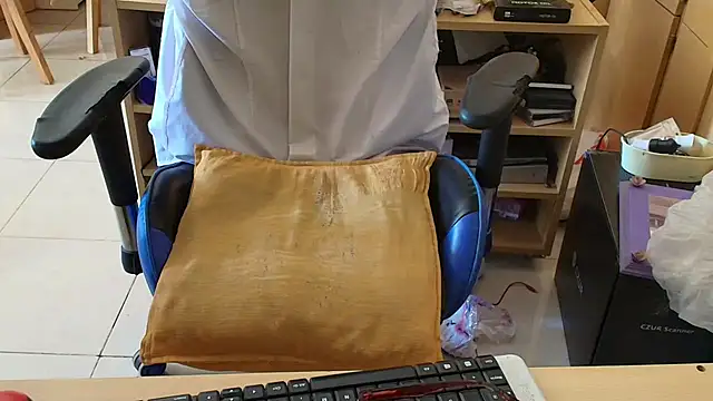 angelgarcia269 online show from 12.16.25