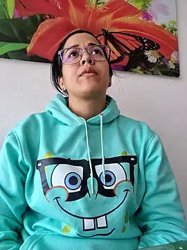 Snapshot of lady_hot2xx chatting on 03.08.25 lady hot2xx online show from 03.08.25