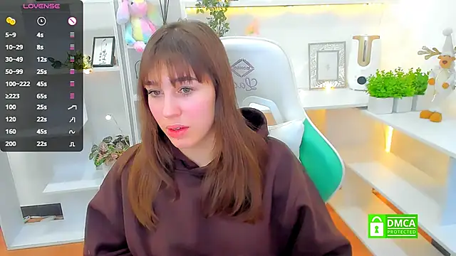  Eliizabeth  online show from 02.10.25