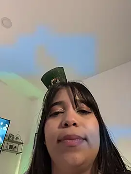 tati reyess online show from 03.17.26