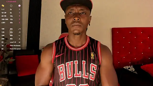 DannSmmith online show from 10.19.25