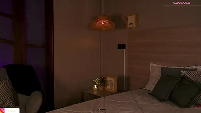 lua ferch   online show from 10.16.25