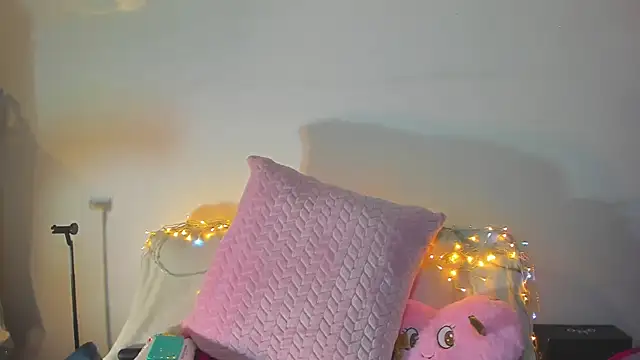 Natalia Suarez online show from 09.18.25