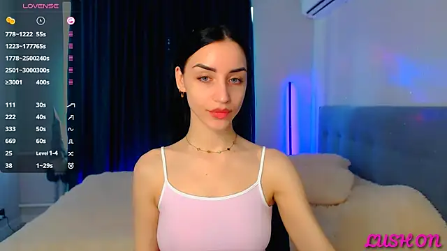 Snapshot of Kemi__Jordan chatting on 03.09.25 Kemi Jordan online show from 03.09.25