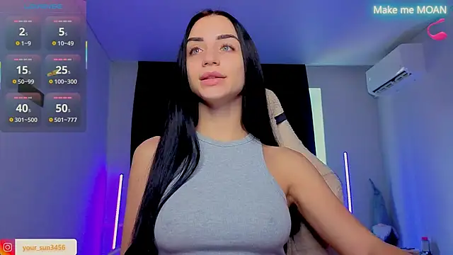 Snapshot of Kemi__Jordan chatting on 10.08.25 Kemi Jordan online show from 10.08.25