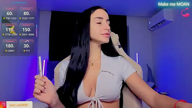 Snapshot of Kemi__Jordan chatting on 10.26.25 Kemi Jordan online show from 10.26.25