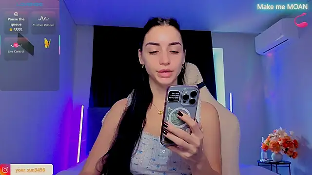 Snapshot of Kemi__Jordan chatting on 11.07.25 Kemi Jordan online show from 11.07.25