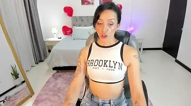 Kristen Garner online show from 02.17.25