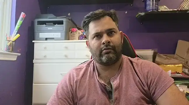 Snapshot of Sakhtlaundaz chatting on 03.17.25 Sakhtlaundaz online show from 03.17.25