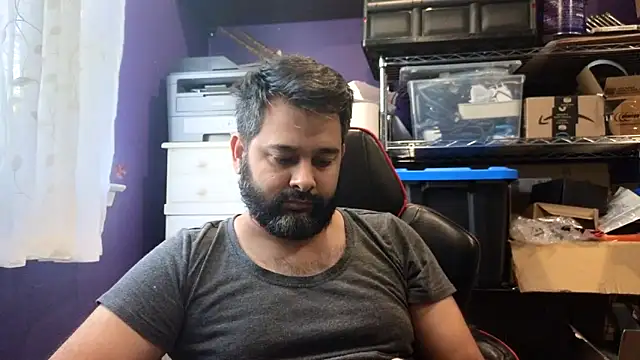 Snapshot of Sakhtlaundaz chatting on 11.06.25 Sakhtlaundaz online show from 11.06.25