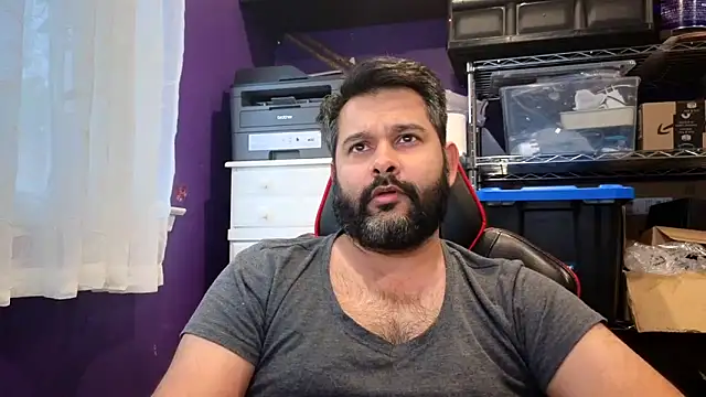 Snapshot of Sakhtlaundaz chatting on 11.07.25 Sakhtlaundaz online show from 11.07.25