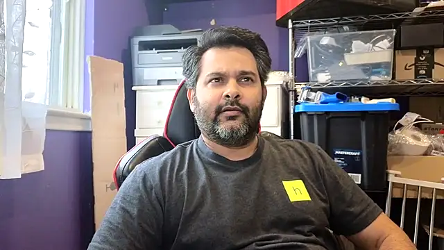 Sakhtlaundaz online show from 04.25.26