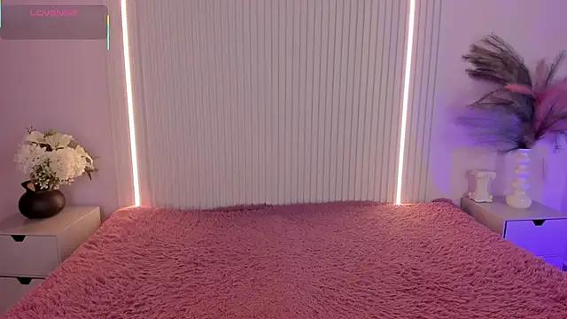 EmilyEvans7 online show from 03.07.26