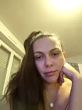 Snapshot of LEAsquirt91 chatting on 12.13.24 LEAsquirt91 online show from 12.13.24