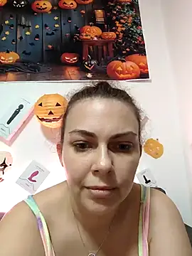 Snapshot of LEAsquirt91 chatting on 11.15.25 LEAsquirt91 online show from 11.15.25