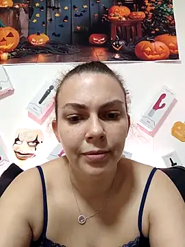 Snapshot of LEAsquirt91 chatting on 11.16.25 LEAsquirt91 online show from 11.16.25