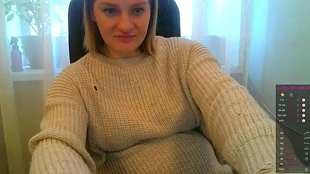 Snapshot of EndlessLustX chatting on 12.17.24 EndlessLustX online show from 12.17.24