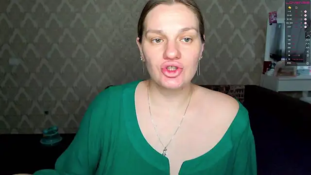 Snapshot of EndlessLustX chatting on 01.20.25 EndlessLustX online show from 01.20.25