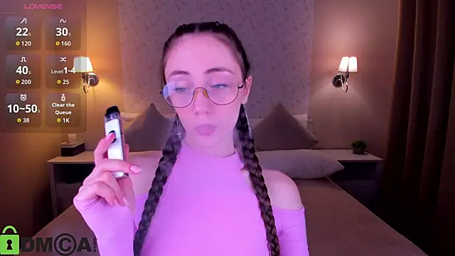 Snapshot of Lexi_Split chatting on 06.21.26 Lexi Split online show from 06.21.26
