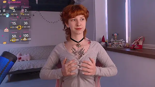 Snapshot of Akiko_Hentai chatting on 01.19.26 Akiko Hentai online show from 01.19.26