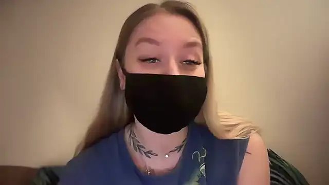 Isabel-Bailey online show from 01.05.25