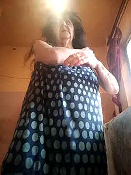 Lovely Lori online show from 02.17.26