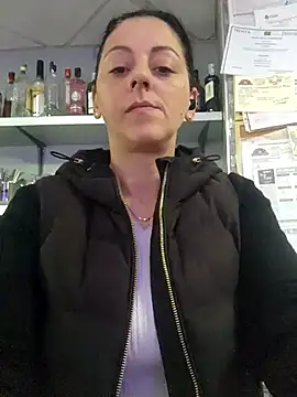 bruneta sexy23 online show from 03.17.25