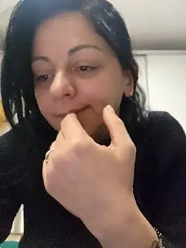 bruneta sexy23 online show from 03.20.25