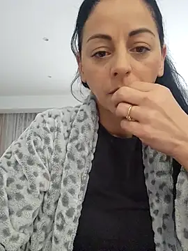 bruneta sexy23 online show from 03.01.26