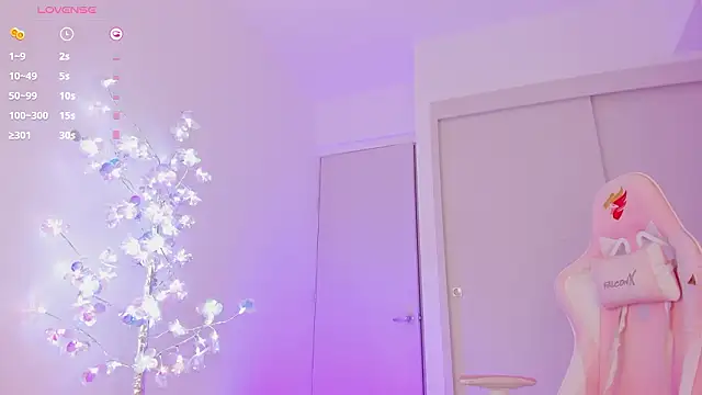 mia yourmommy online show from 03.08.26