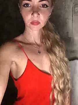 Snapshot of Kristina03 chatting on 11.02.25 Kristina03 online show from 11.02.25