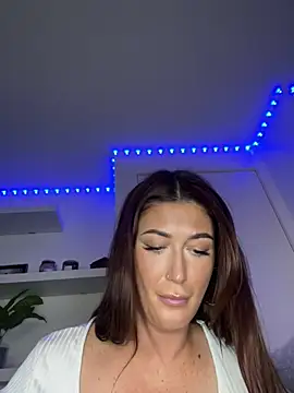 Snapshot of MissyLeeX chatting on 03.21.25 MissyLeeX online show from 03.21.25