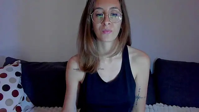 DesireMore90 online show from 06.17.26
