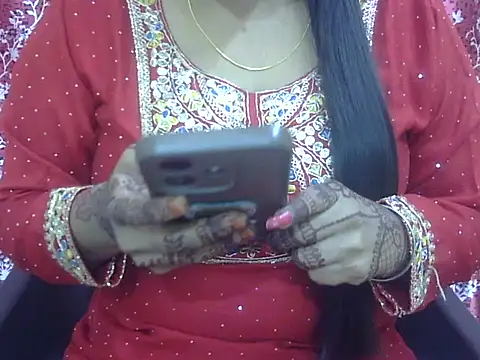 Lusty Wife1 online show from 11.26.25