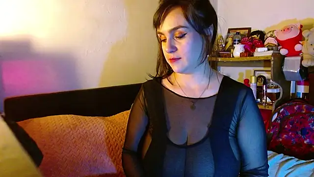 collette beaufoy  online show from 02.21.26