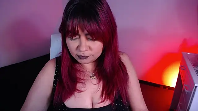 bad scarlett1 online show from 10.21.25