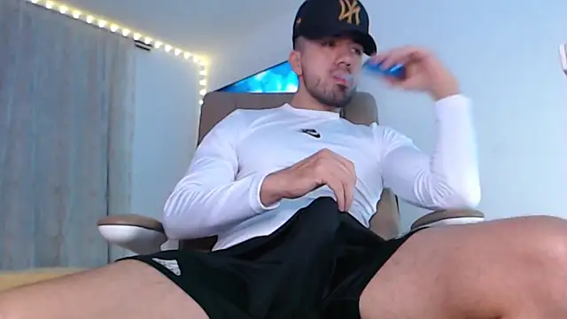 taylor cruz online show from 03.13.26