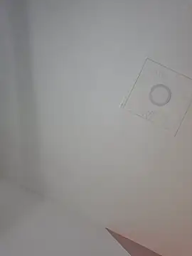 Ellie Jhonson   online show from 09.23.25