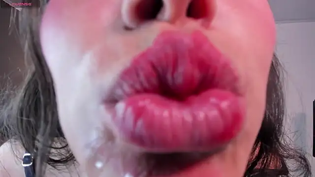 miss canndy online show from 12.15.24