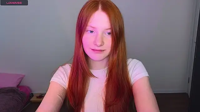 MiaKeler online show from 02.07.25