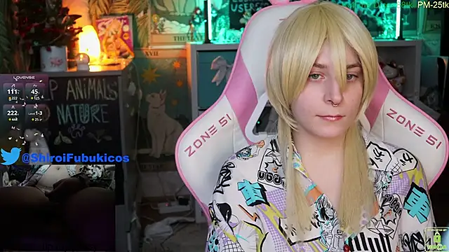 ShiroiFubuki online show from 12.23.24