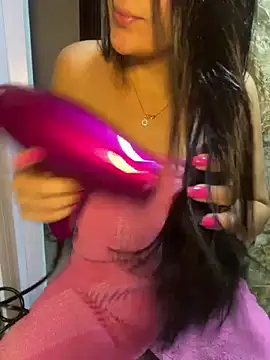 lupyta20 online show from 12.29.24