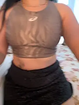 lupyta20 online show from 10.01.25