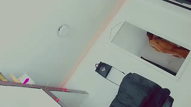 Snapshot of candy_kendall chatting on 03.03.25 candy kendall online show from 03.03.25