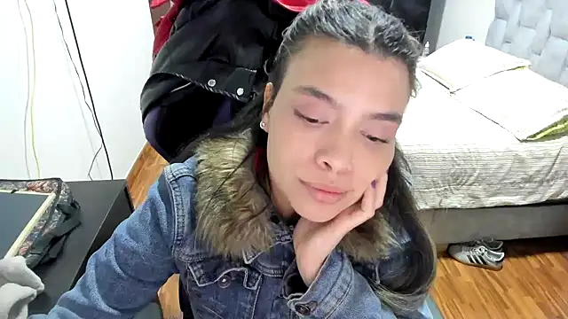 LuisaReyes 2911 online show from 01.18.26