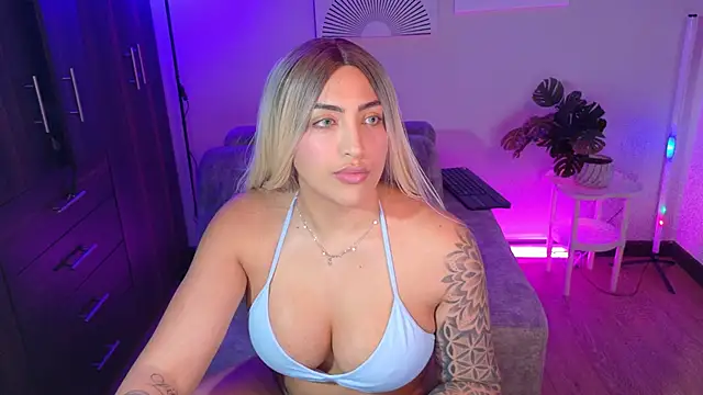 Snapshot of a_belladanger chatting on 03.14.26 a belladanger online show from 03.14.26