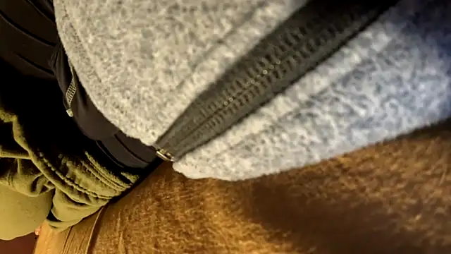 Snapshot of uncuthubs chatting on 09.28.25 uncuthubs online show from 09.28.25