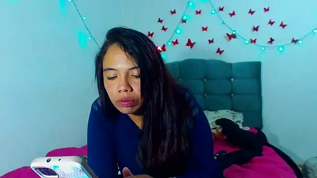 AmaraRoberts420 online show from 01.17.25